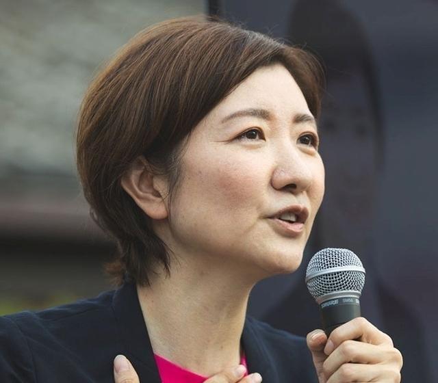 日本在野党代表大石晃子在节目中表示，当前舆论导向将中日关系恶化归咎于中国，背后是