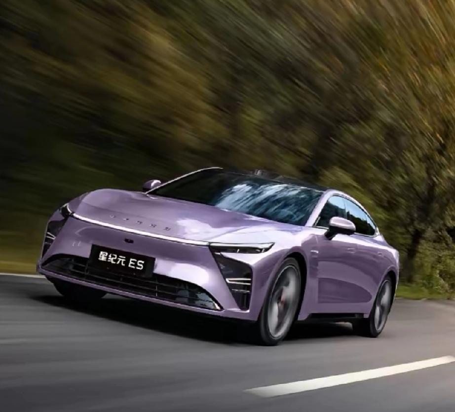 不服都不行，奇瑞汽车又赚大了！9月份星途品牌销量4015辆10月份星途品牌销