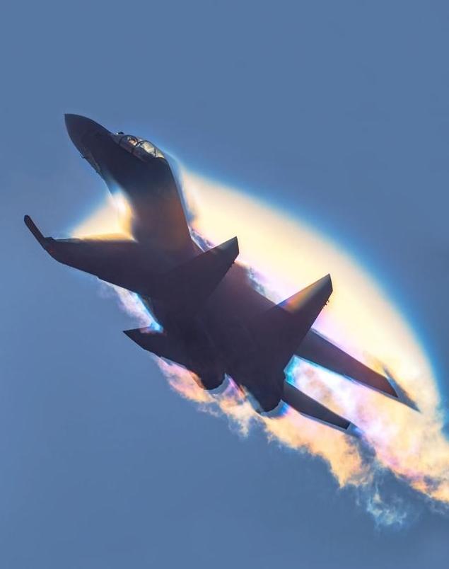 原来去年两岸真的差点打起来！2月11日外媒爆料，中国大陆解放军去年12月底进行围