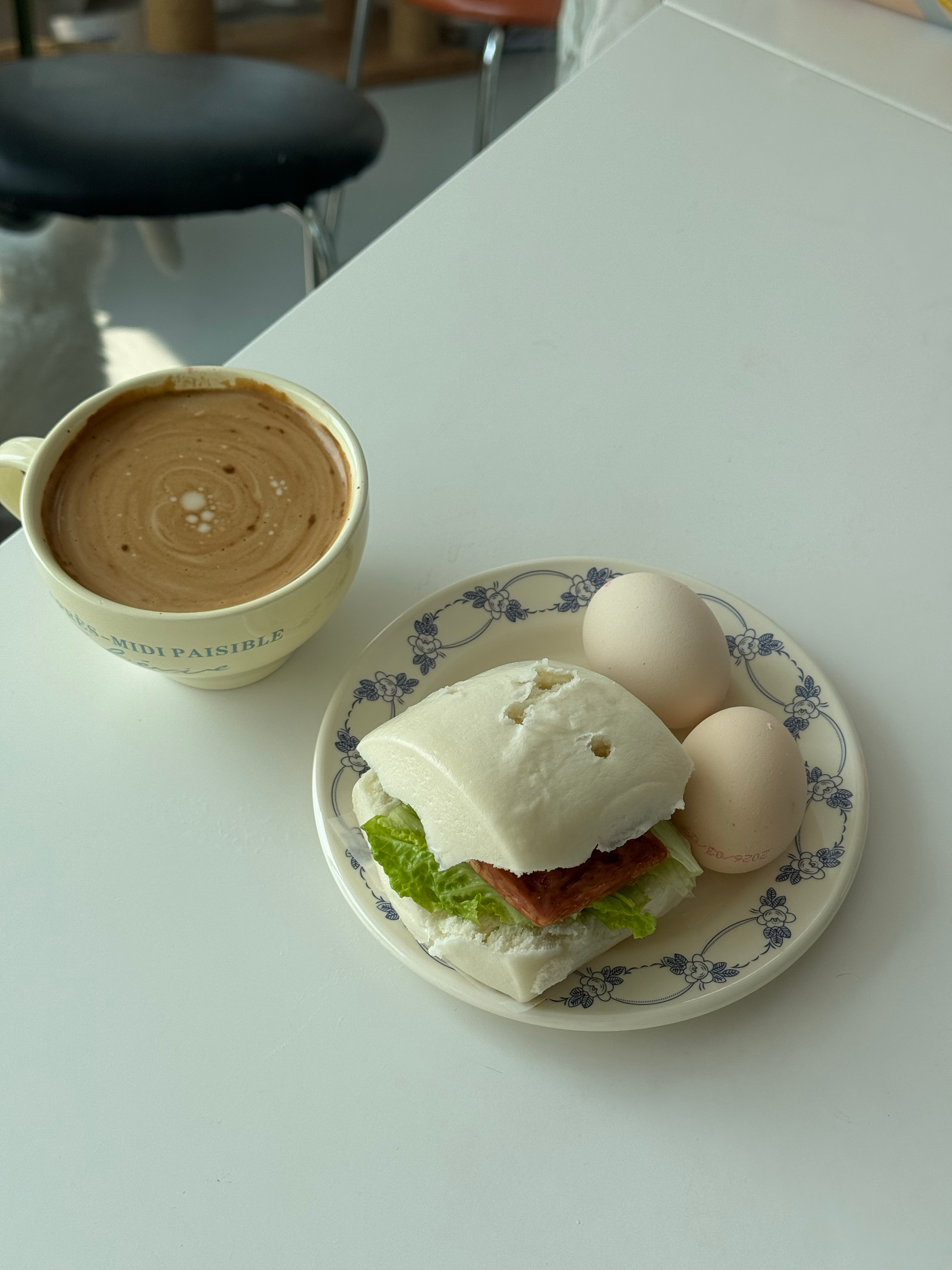 早☕️吃完又要出差咯～不过这次是去福清，顺便看看有啥好吃的