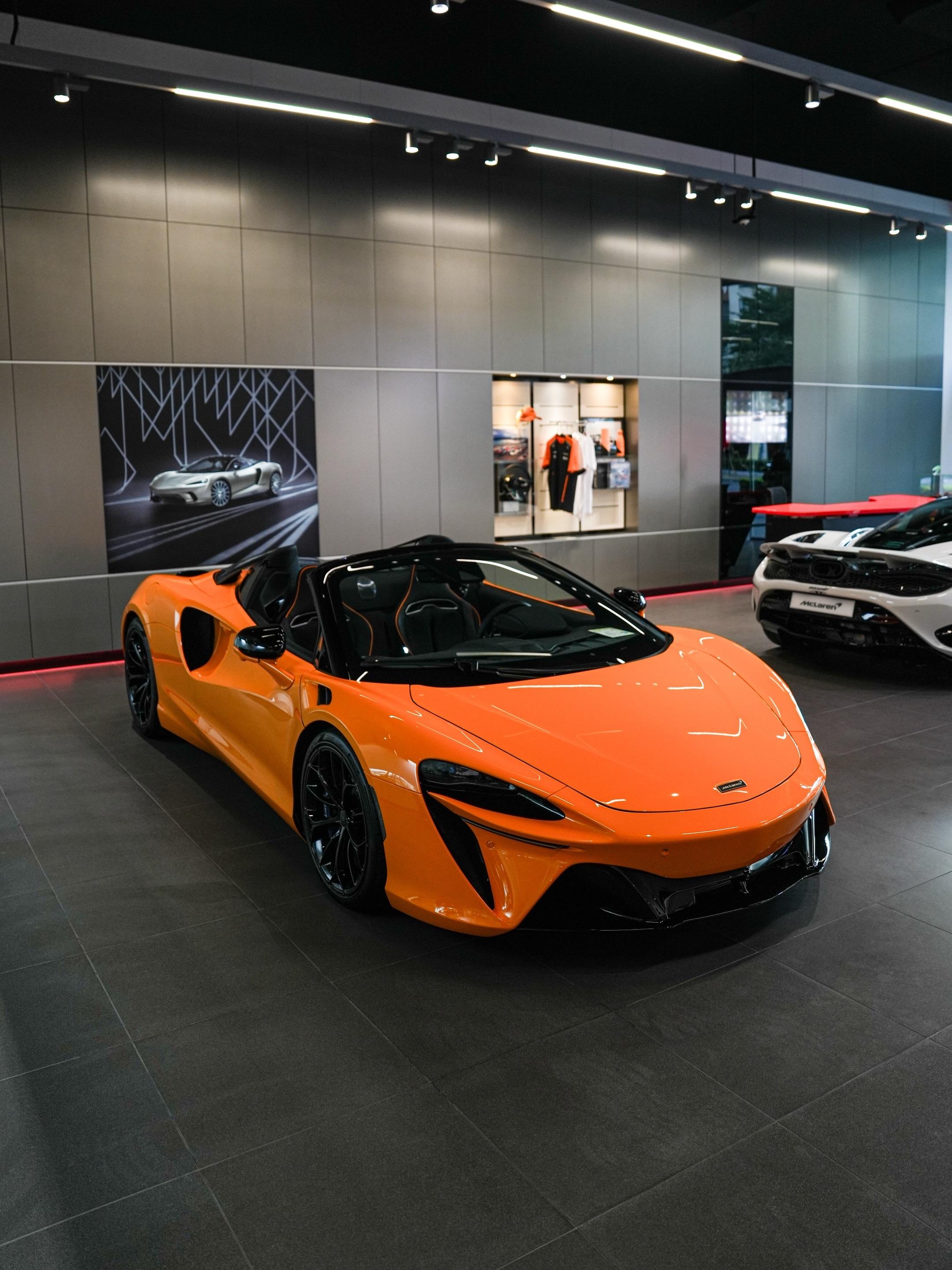 Mclaren Artura Spider artura街拍