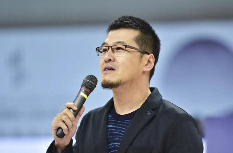 徐亮哭了，董路认错了，只有杨毅在说阴阳话！随着2026年美加墨世界杯落下