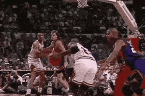 以前的NBA总决赛的对抗是什么样的？乔丹和科比在高强度对抗之下命中率如何？镜