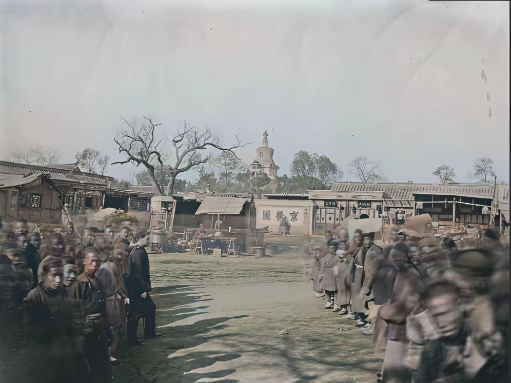 一个英国人，拍到了146年前的北京城。​​​