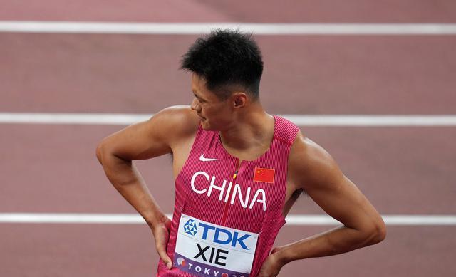 中国男子直道自从刘翔之后再也没有人能够登上世界大赛的领奖台，苏炳添之后站在决赛起