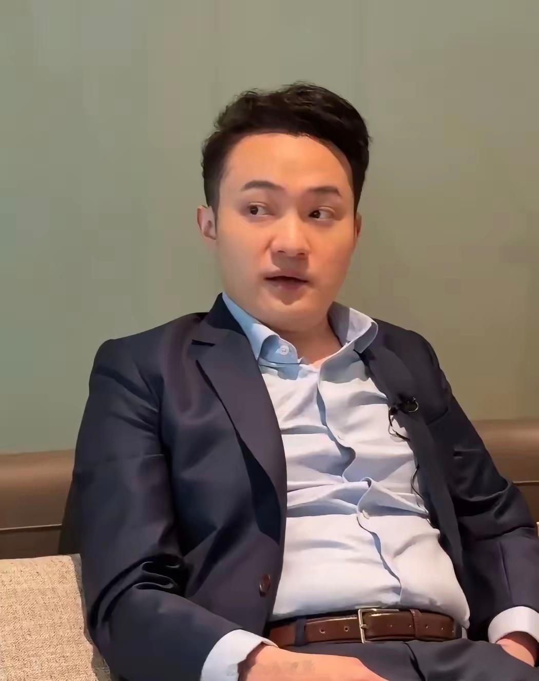 疑似被孙宇晨退票的电影院观众回应孙宇晨说的香港电影院给景甜包场，两张90元的电影