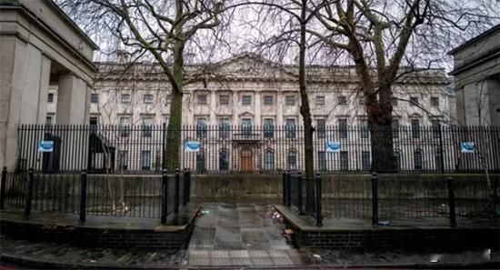 英国这波操作简直离谱到没边！中国2018年就买下原皇家造币厂地块要建使馆，结果被
