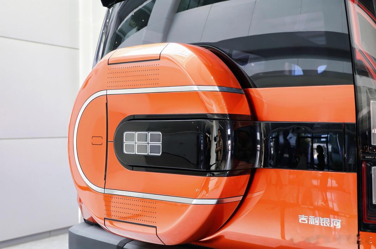 原来吉利方盒子已经有实车了，这银河战舰有望成为就是吉利汽车2026年的又一品牌支