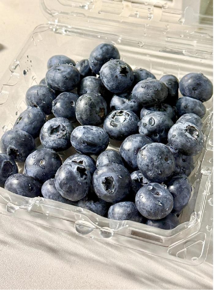 蓝莓不能当消炎药乱吃啊！不是因为蓝莓没用，也不是它没营养，而是实在是被"神化