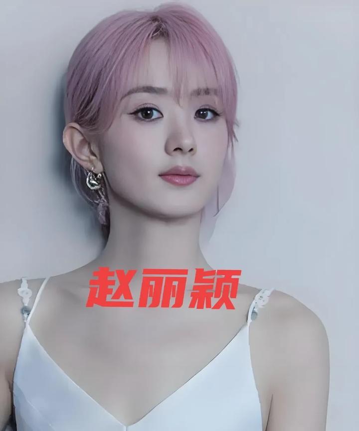 全网现在最伤心的或许正是冯绍峰，无关中年转型困境，也非戏路受限，而是赵丽颖。