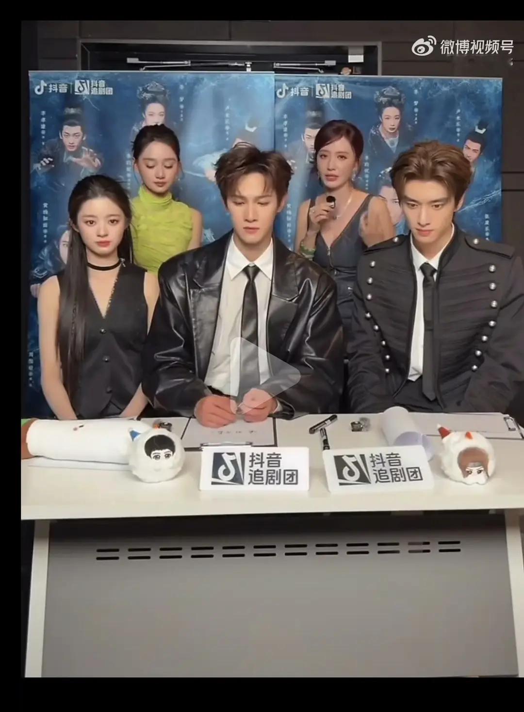 黄杨有女主脸吗