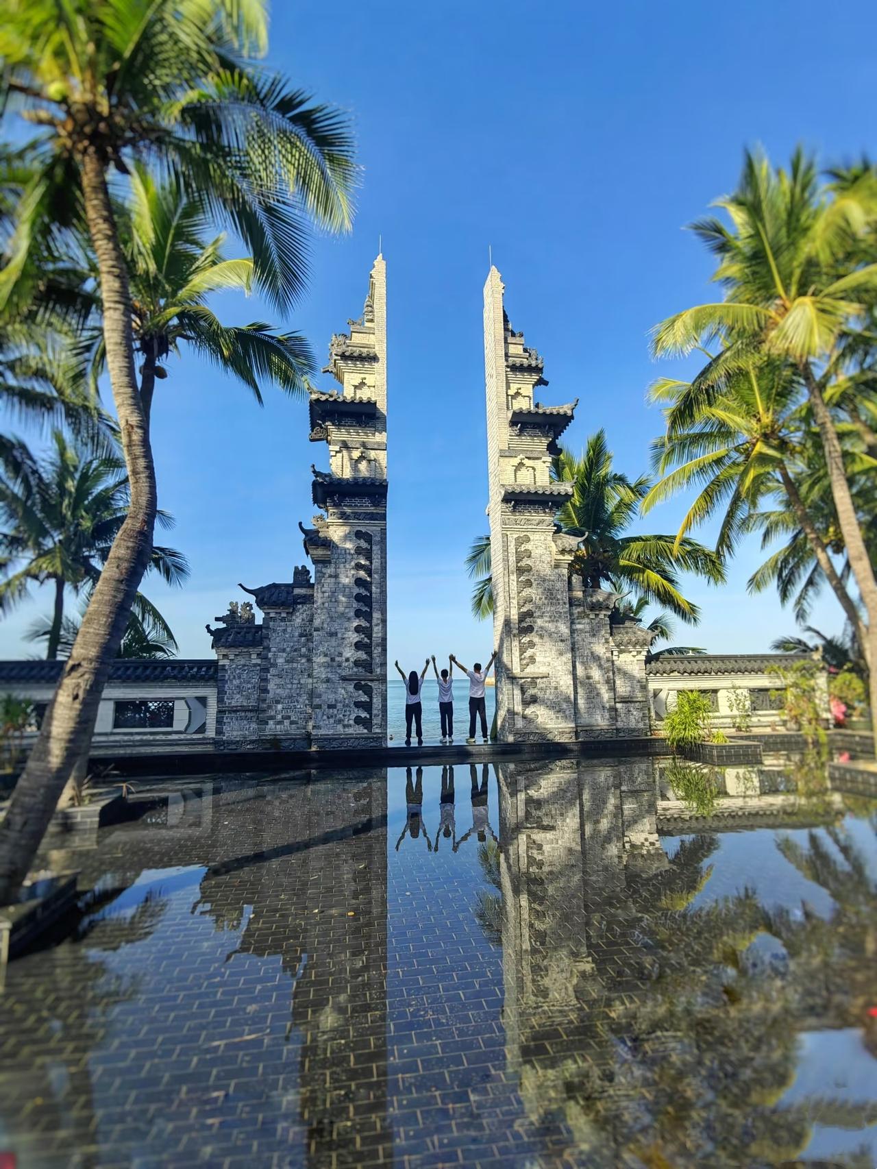 黑龙江是内陆极寒省份，对大海的向往，是刻在骨子里的“执念”，特别对热带风情的海南