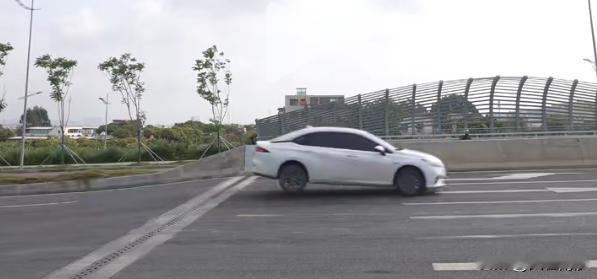 南沙发改局局正式批复关于南沙区桥头整治提升项目可行性研究报告。根据公示内容，本