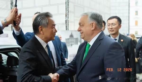 超高规格接待中国可以说，这一次中国出访匈牙利，获得了前所未有的关注！当地时间