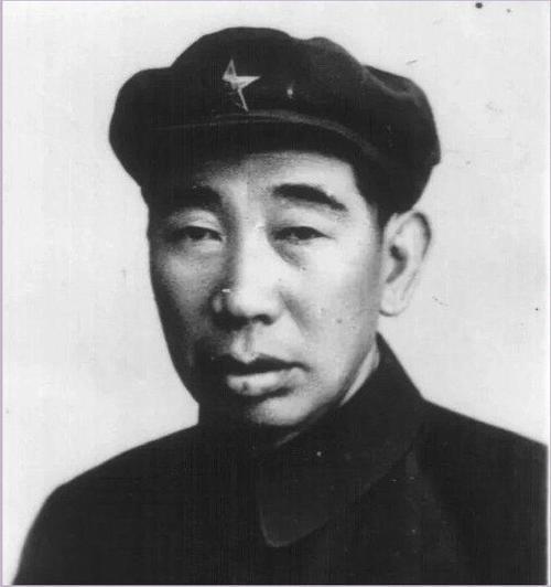 四野最难升的副司令：司令换了5任他都原地踏步，1955年授衔时自认少将，结果却让