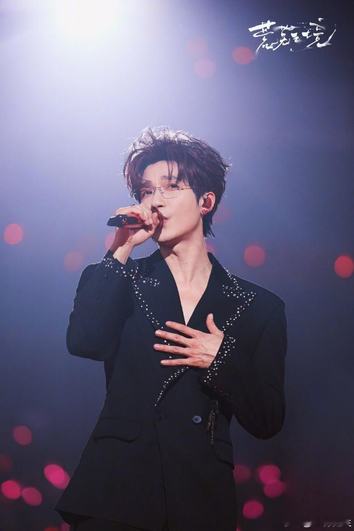 陈楚生荒芜之境巡演后台EP02幕后视角再度升级！后台的固定机位把上下台的每个