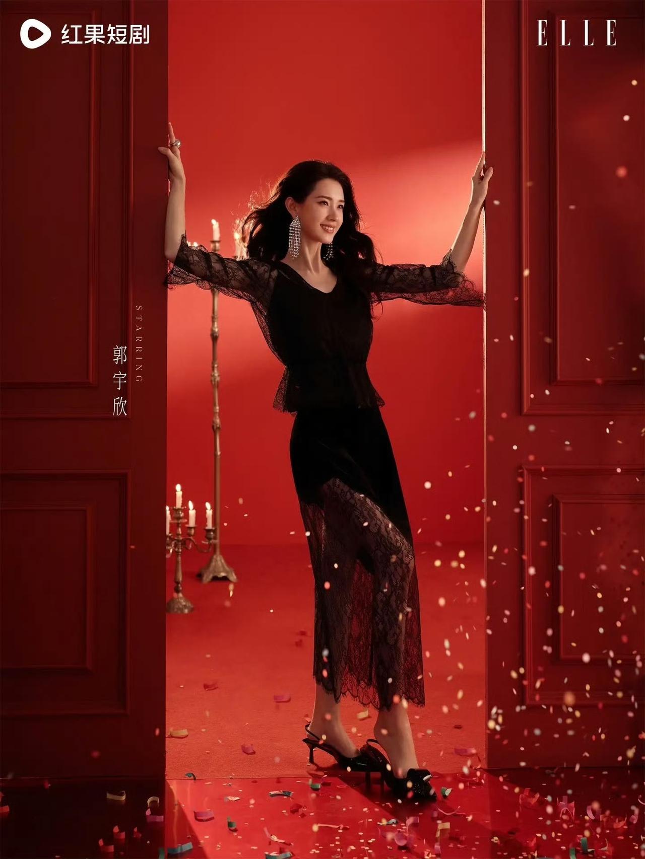 短剧的女顶流们，养眼程度确实和内娱流量🌸们，差了一截。郭宇欣是表现最好的，