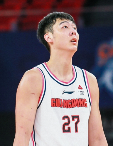 广东四张谁能率先脱颖而出？两人前景非常乐观