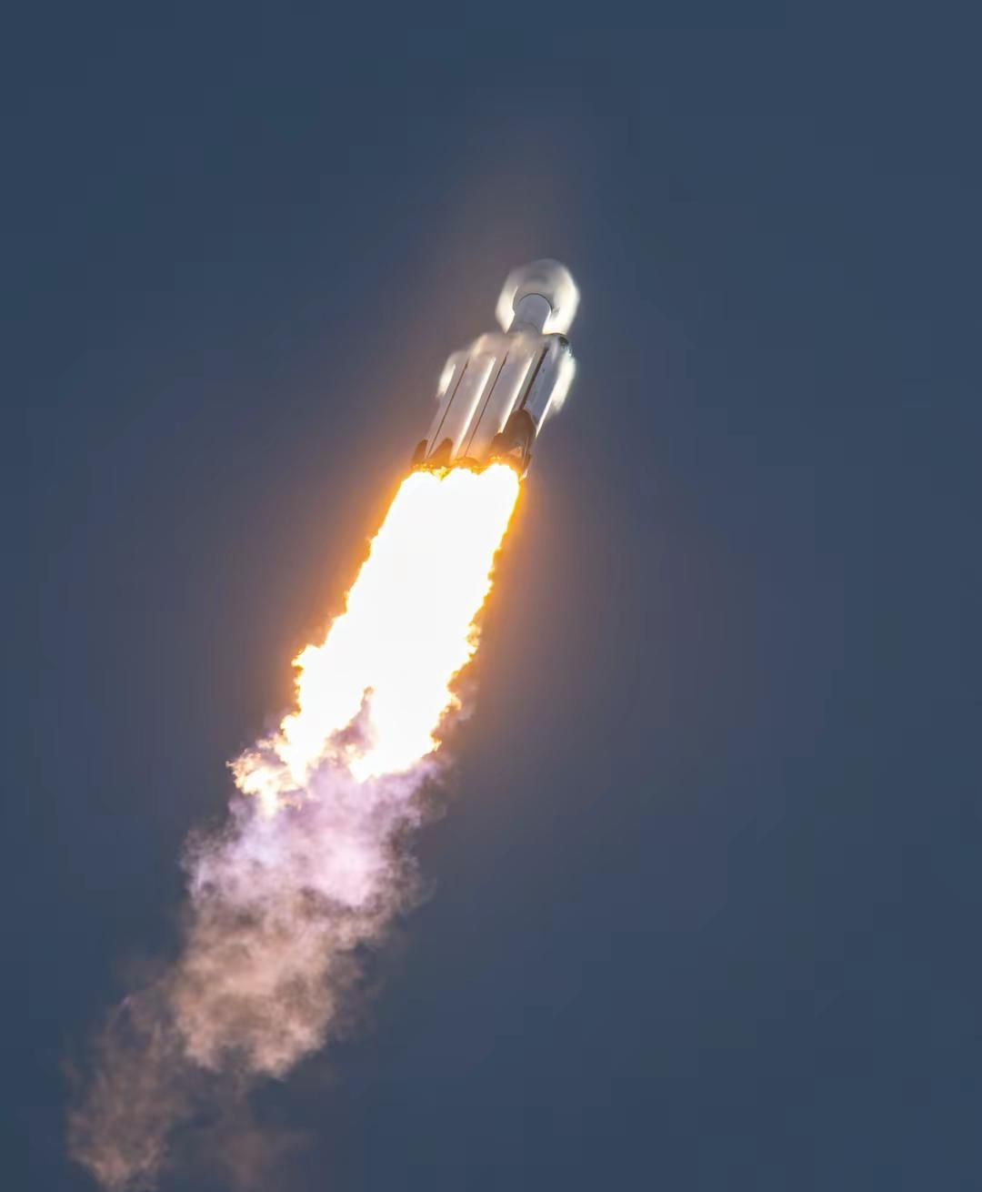 罗曼太空望远镜发射成功，正在前往L2点。发射阶段成功，正在前往150万公里的L2