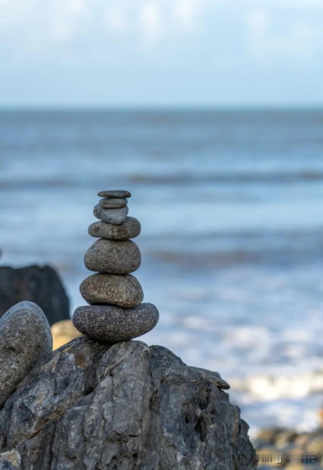 有这三种特征，说明你活得太过懦弱!1、总为别人的情绪买单。你和朋友出去