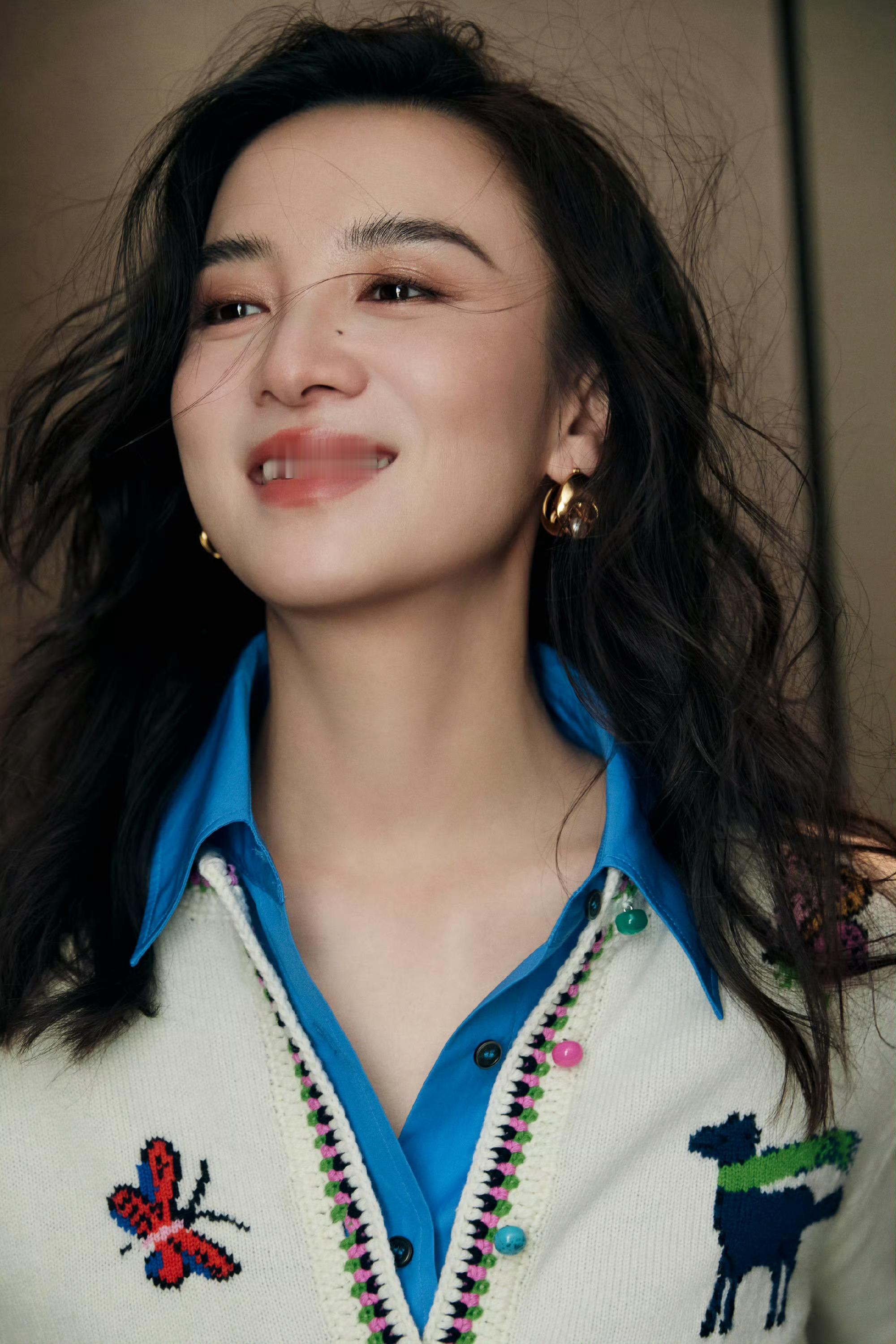 宋佳这个披发特别特别漂亮下次活动也尽量多多披发好吗