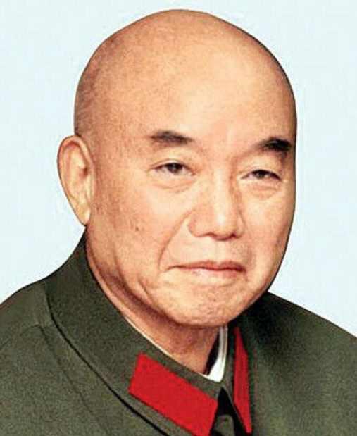 1931年方石岭战斗，萧克看到一个俘虏后五味杂陈，这个俘虏是他昔日的恩师，当