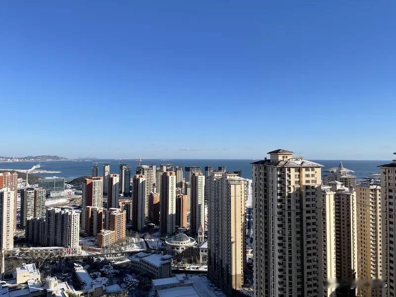 大连楼市：统计局数据显示，7月新房房价环比上涨0.1%，已经连续多个月保持韧
