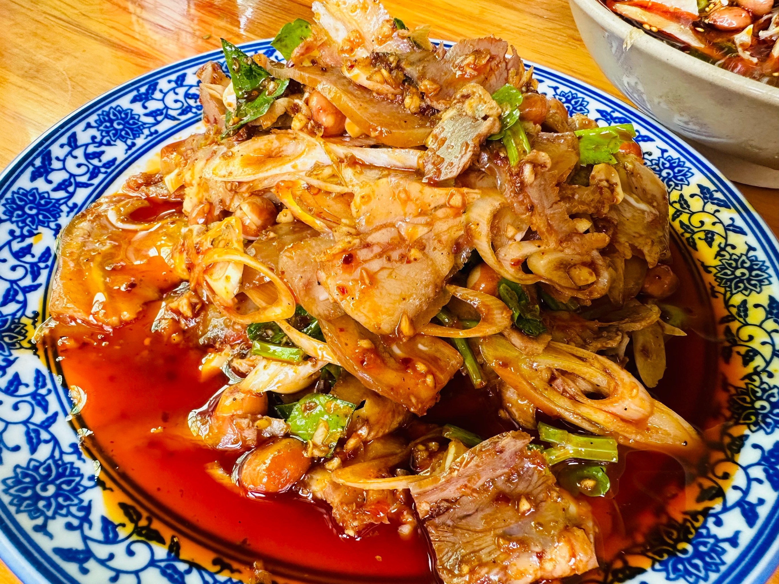 成都美味卤菜店，这种路边不起眼的餐厅，值得打卡！