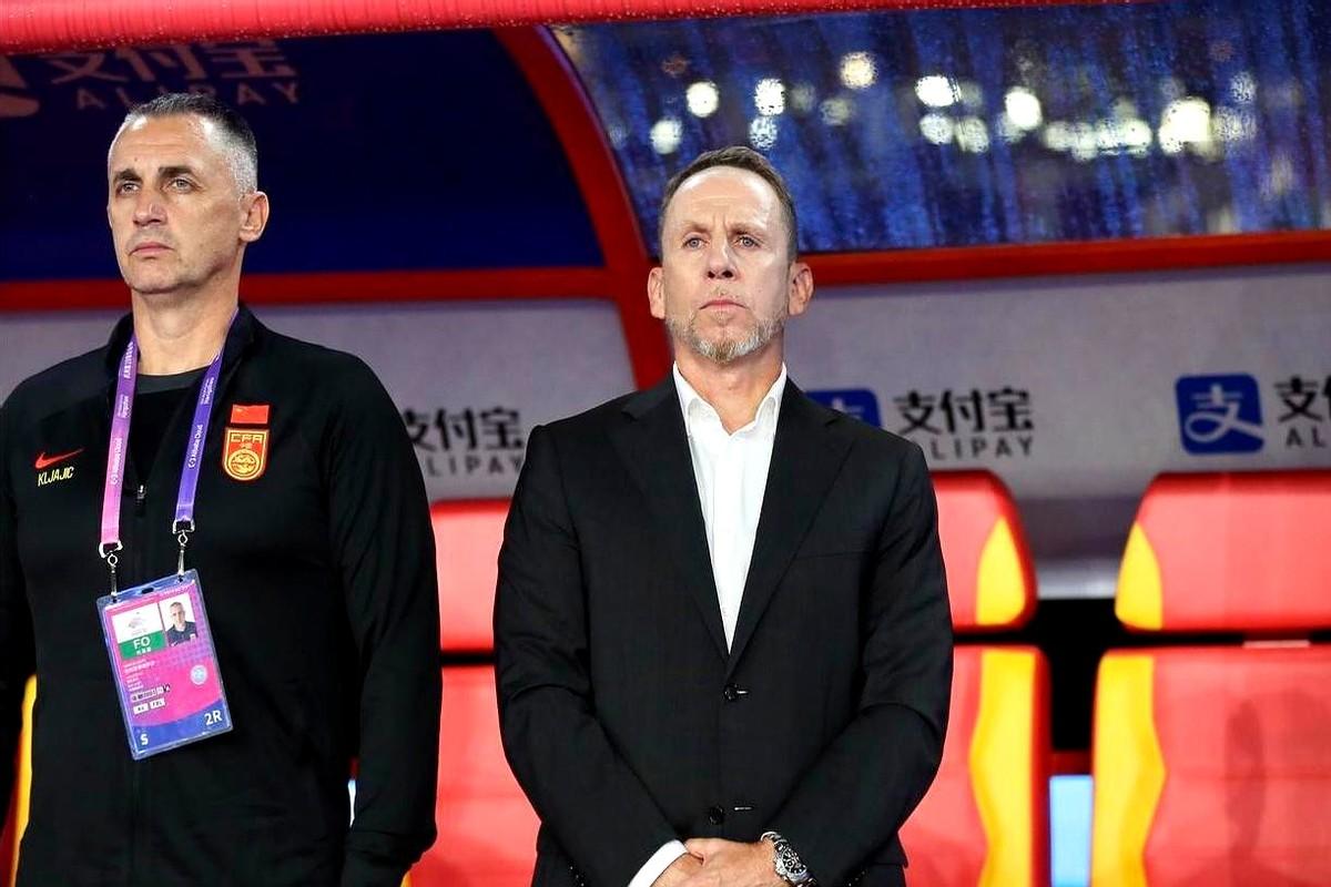 国足临时主教练久尔杰维奇执教履历：塞尔维亚U17：1年古拉瑞奇：6个月