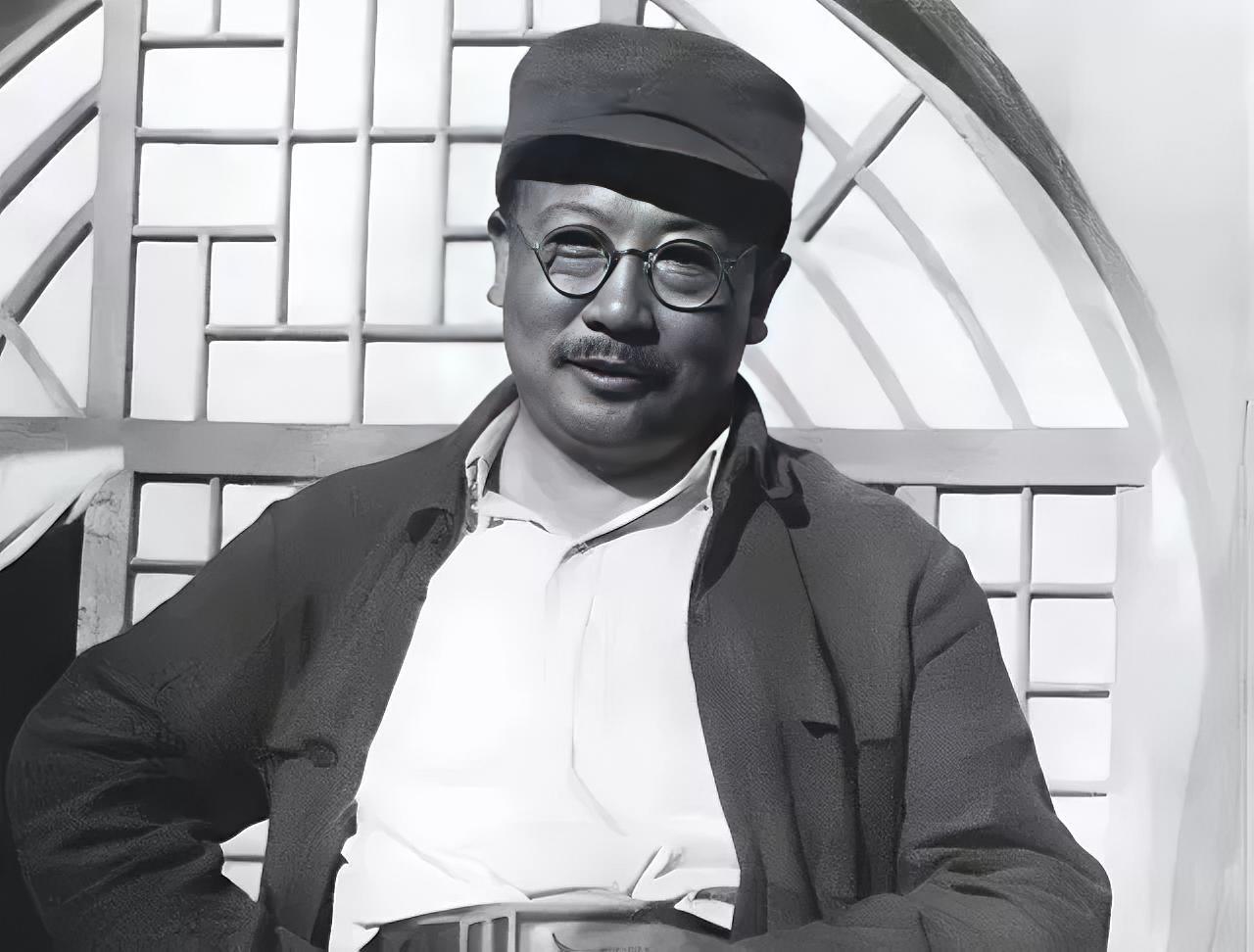 一九四一年，中统大员缪庄林潜入延安，交出绝密密码本等死。面对酿成南京血案的叛徒，