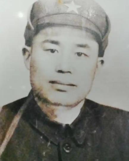 1943年，王近山临机决断歼灭13车日军，清点战利品时，却发现不对劲儿：全是军刀