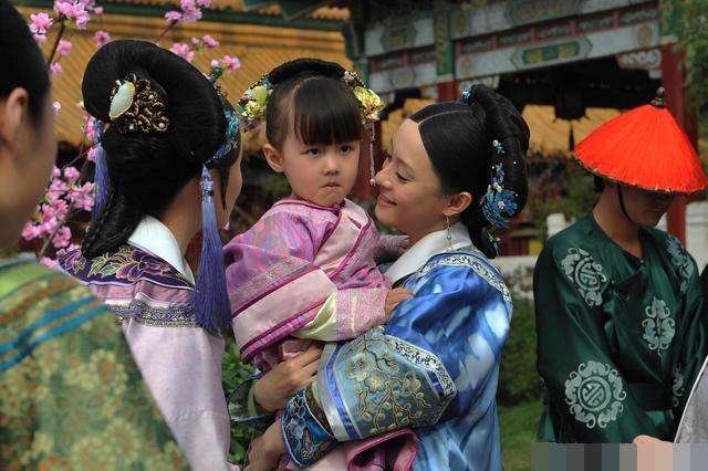 嫁入豪门15年, 3次人工受孕皆失败! 不生孩子也照样混的不错