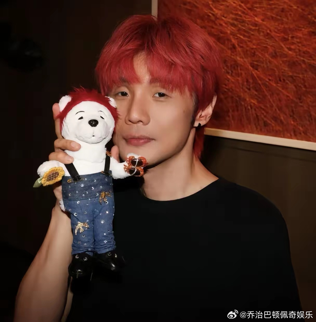 什么叫做一語成讖，樂極生悲？李荣浩就是最好的例子！当年他駡单依纯的话，现在终于应