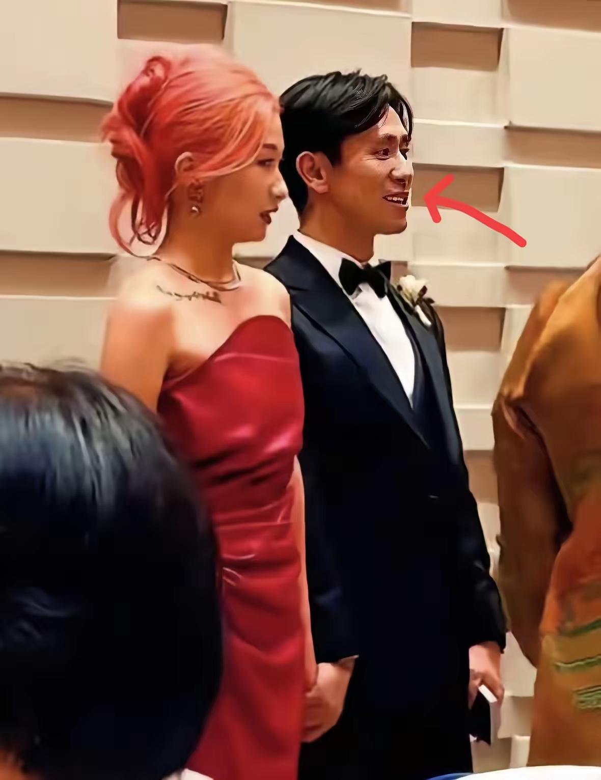 我估计懂刘欢女儿刘一丝的意思了​她为什么嫁的不是富家公子，也不是内娱的明星，而