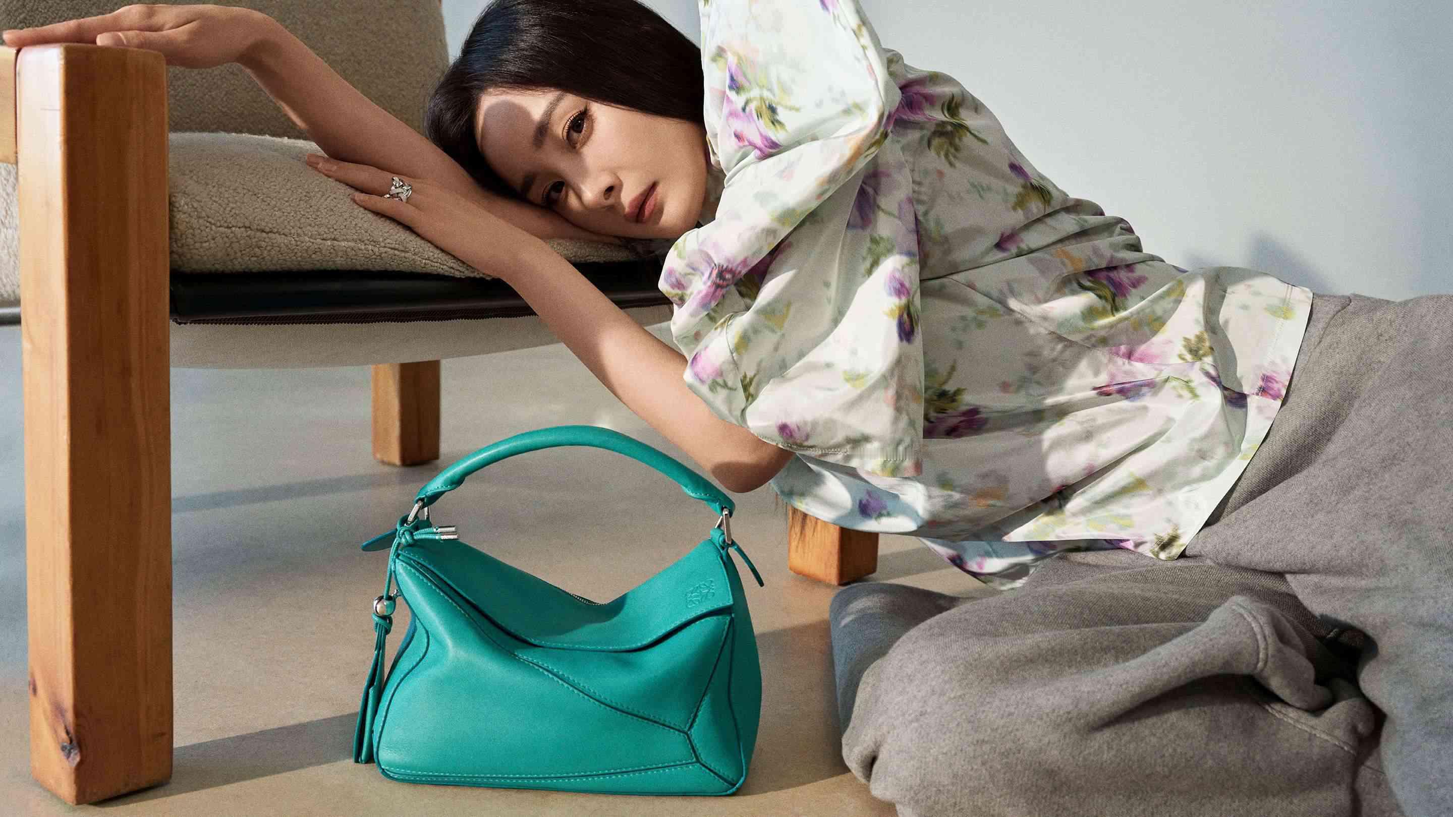人类至今仍未知晓杨幂与LOEWE适配度的天花板在哪里永远有品永远高质​​​