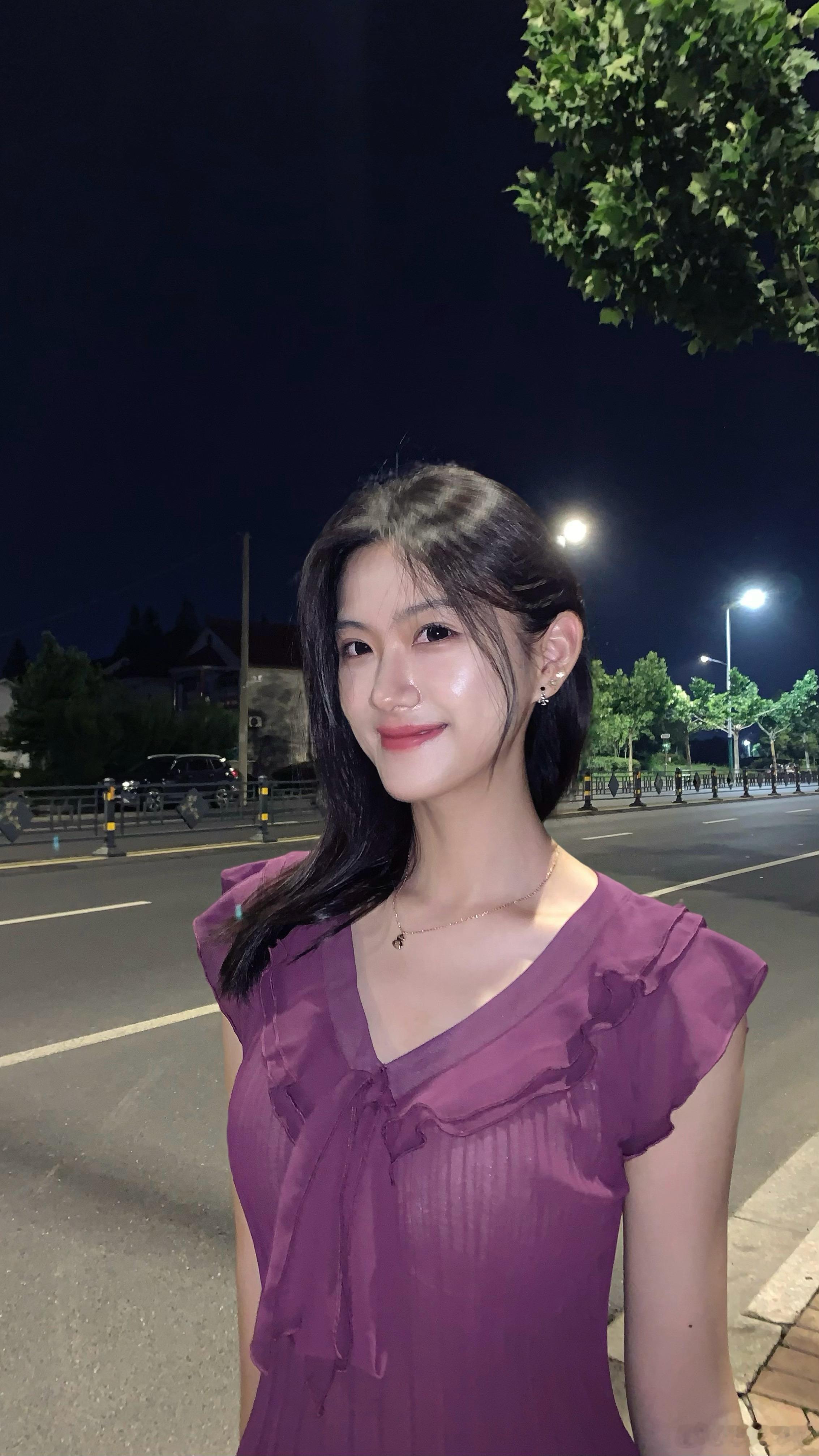 昨天和姐一起散步拍的​​​