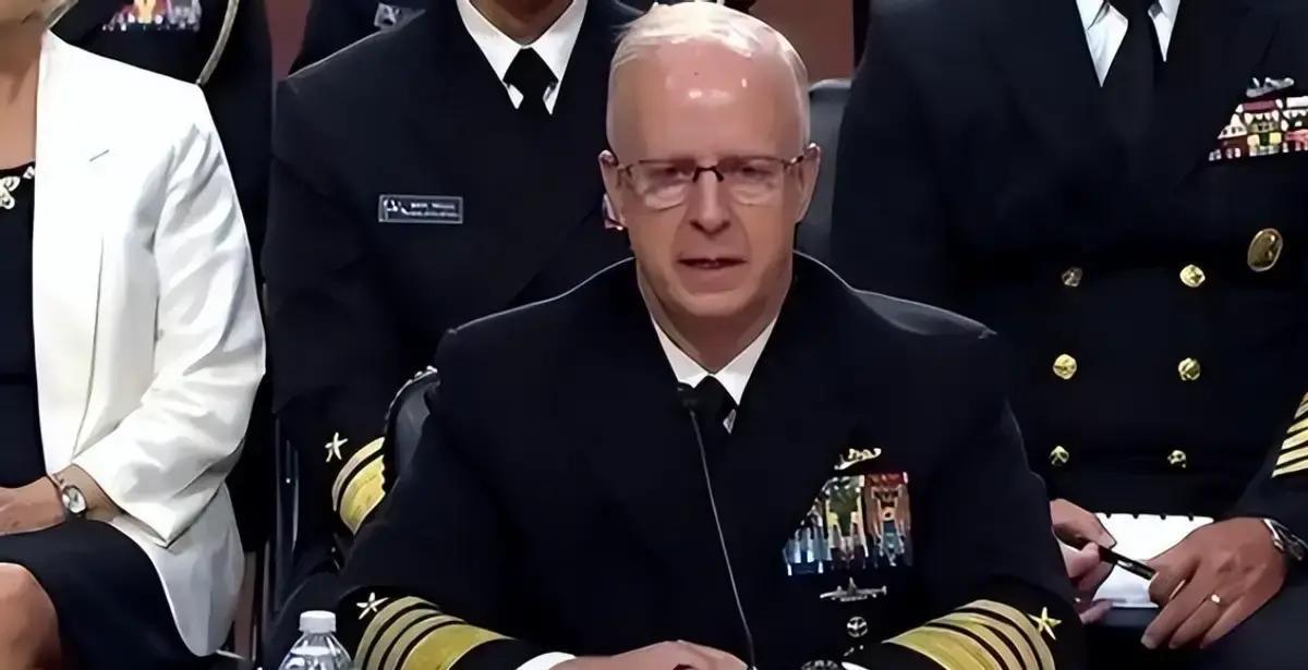 美军上将劝中国“别多造军舰”，背后到底怕什么？近期，美国印太司令部司令帕帕