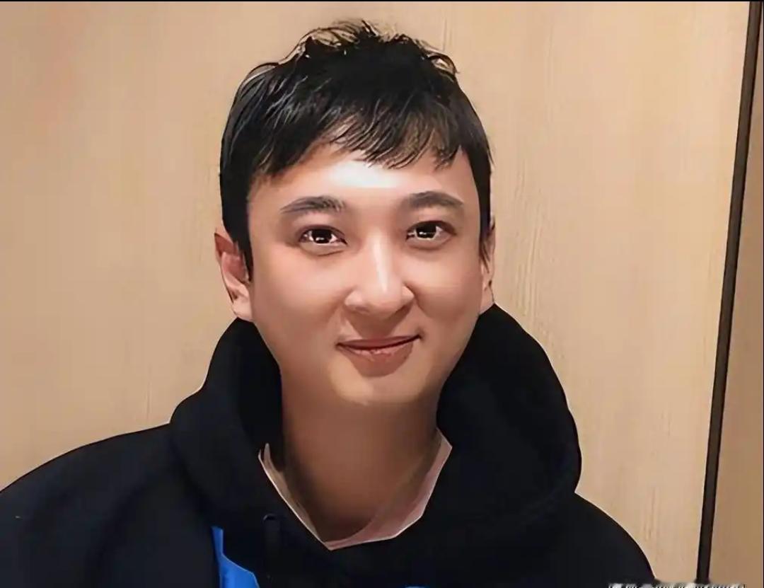 王思聪向来以直言敢言著称，即便私生活备受争议，也从未有过刻意隐瞒或虚假表述的情况