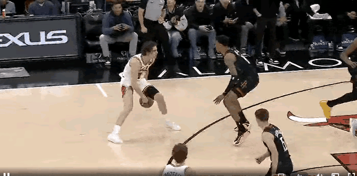 火箭再品得瑟苦果，关键球谢泼德被公牛针对，挖大坑谁之错？战至最后30秒火箭落