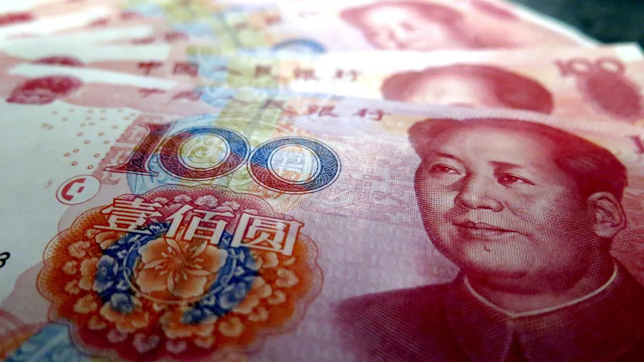 熬不下去，德国喊话中国！最近，一向喜欢对中国说三道四的德国总理梅尔茨，又开始对