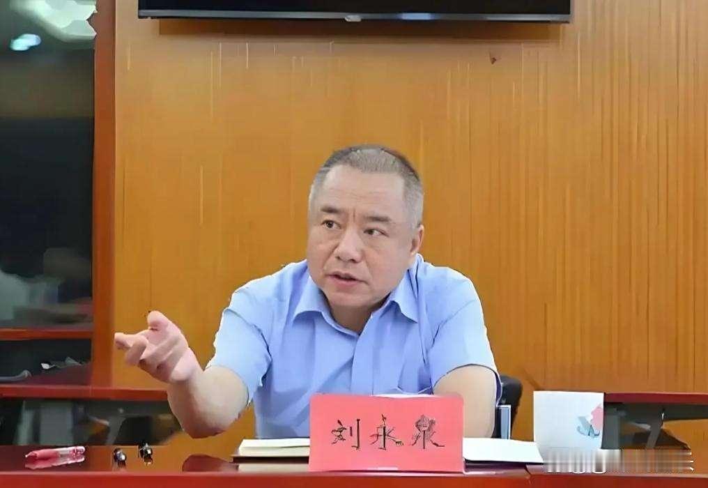 西北工大知名校友航空发动机专家刘永泉院士1963年6月出生于辽宁丹东，1
