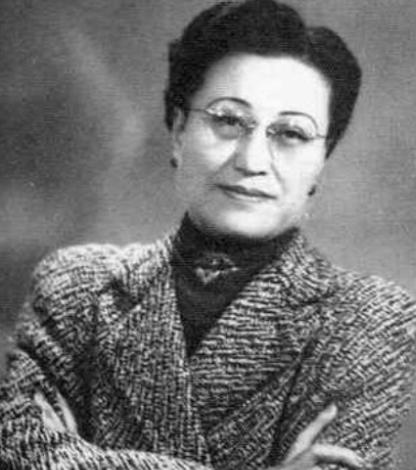 1961年，周总理在西花厅会见了蒋介石的前妻陈洁如，对方开口第一句话，就是哀求：