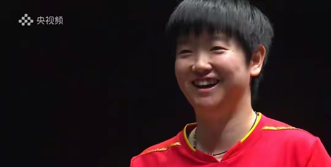 #孙颖莎回应连续被打两个擦边球#两个擦边球，把莎莎同同都整笑了1/4决赛，孙