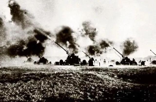 当年，毛主席太深谋远虑了！把金门留给对岸，乃是一招大棋，妙不可言。如今金门还是那