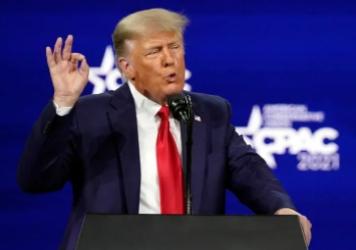 特朗普不纠结删哪种疫苗了，他要重新定义“什么叫该打”。之前直接删减疫苗种类