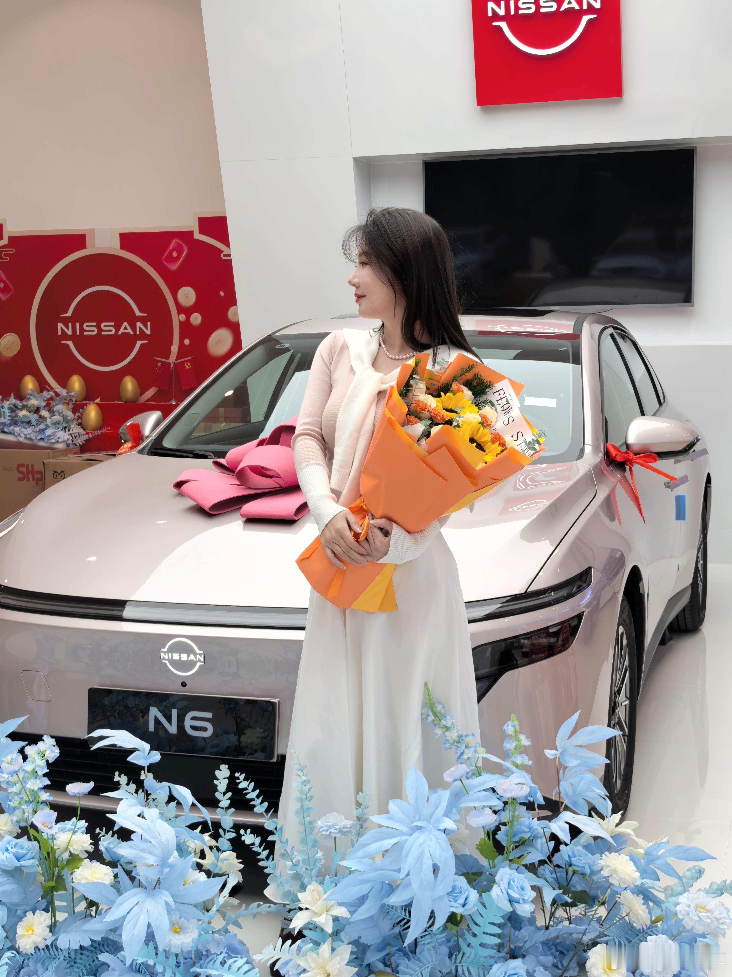 提车美照来啦，大家快恭喜我提新车东风日产n6我和汽车的日常