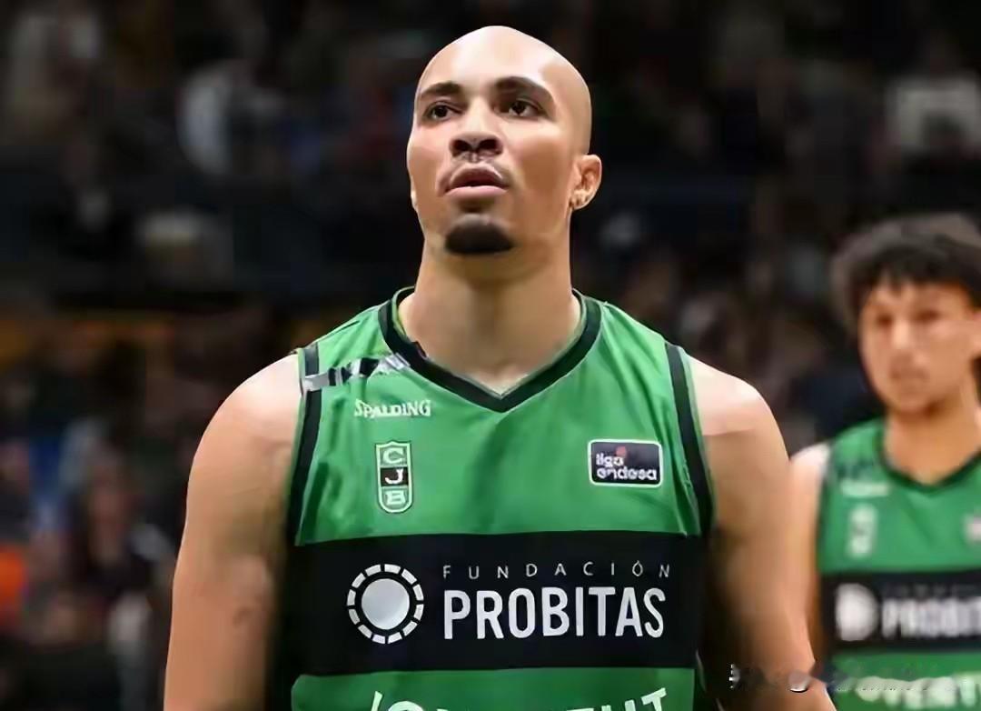 浙江男篮准备更换外援，替代约克！有消息称，因为妻子预产期快到了，浙江男篮外援约