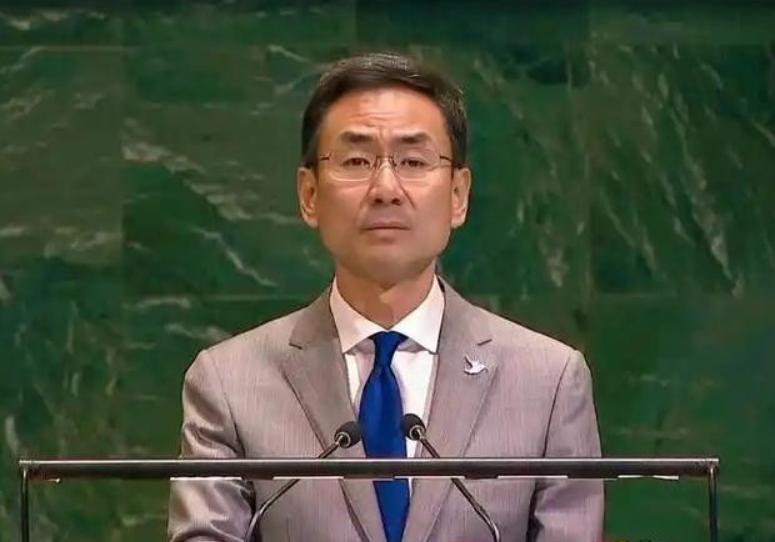 中国这次给美国挖的坑太大了，搞不好要把美国威慑的根基挖掉！这哪是提要求，分明是精