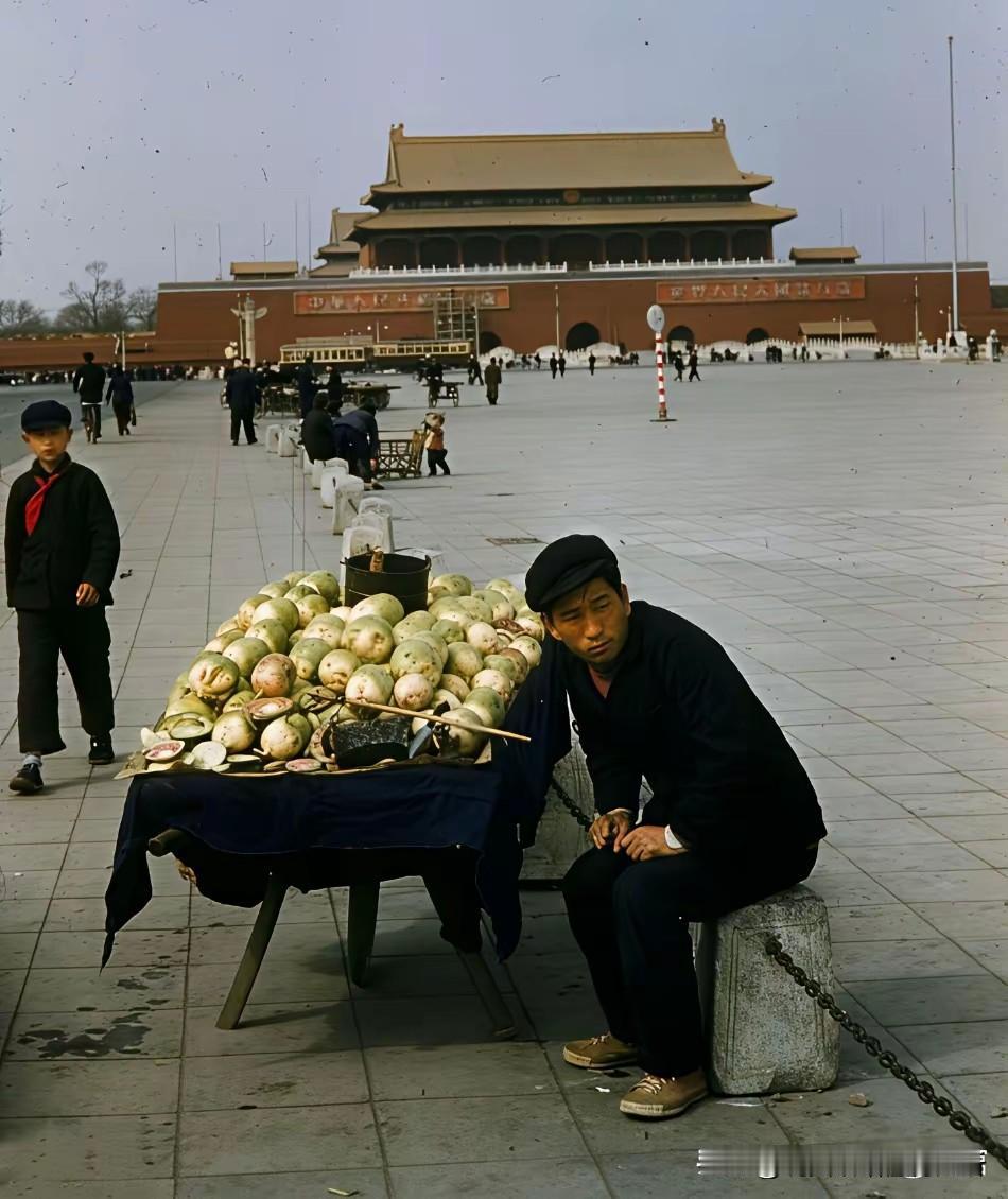 谁知道这是哪一年的照片吗？
