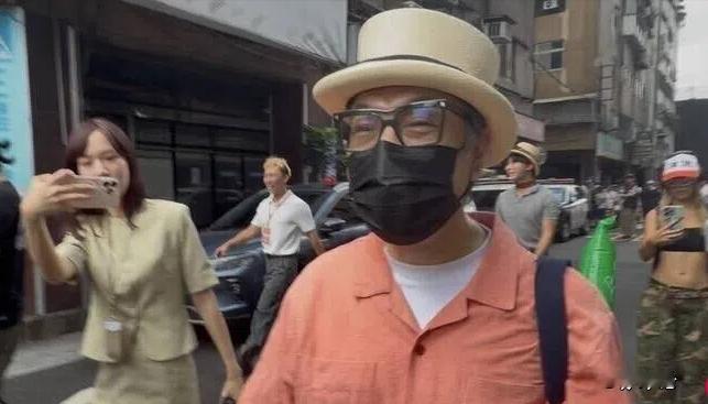这就是蔡康永的真面目？台媒报道，台湾‘九合一’地方选举临近，民进党台北市长候选